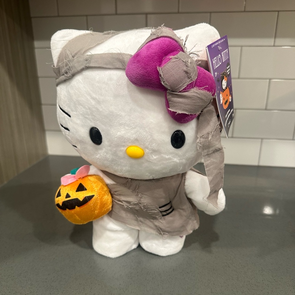 Hello Kitty Halloween musical and motion plush